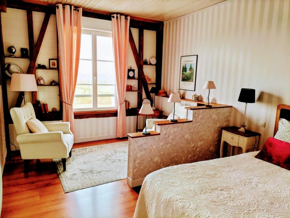Le Clos Lauradiere Cormeilles  エクステリア 写真